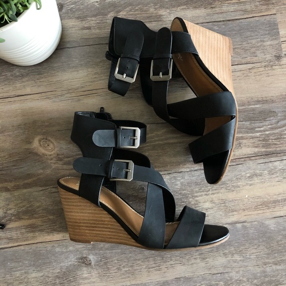 Crown Vintage Lillee Wedge Sandal - Picture 4 of 8